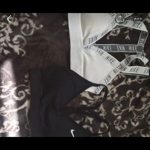 2 nike sports bras